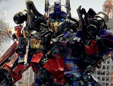 Primera imagen del camión del nuevo Optimus Prime en Transformers 4